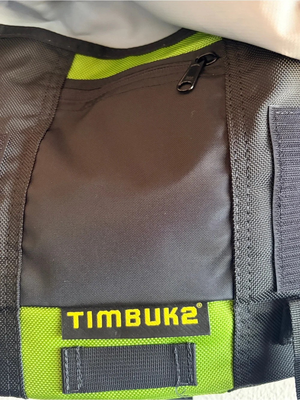 Timbuk2 Black and Green Compact Crossbody Messenger Bag